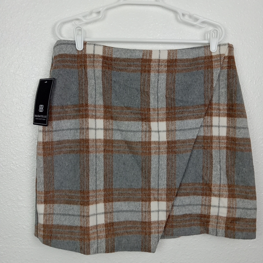 Bagatelle Skirt Gray Brown Plaid Faux Wrap Mini Career Business Size Large NWT
